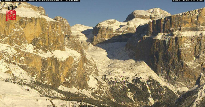 Webcam Campitello-Mazzin-Col Rodella - Canazei - Belvedere - Skiarea Belvedere