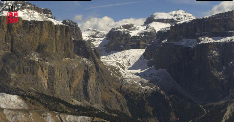 Webcam Campitello-Mazzin-Col Rodella - Canazei - Belvedere - Skiarea Belvedere