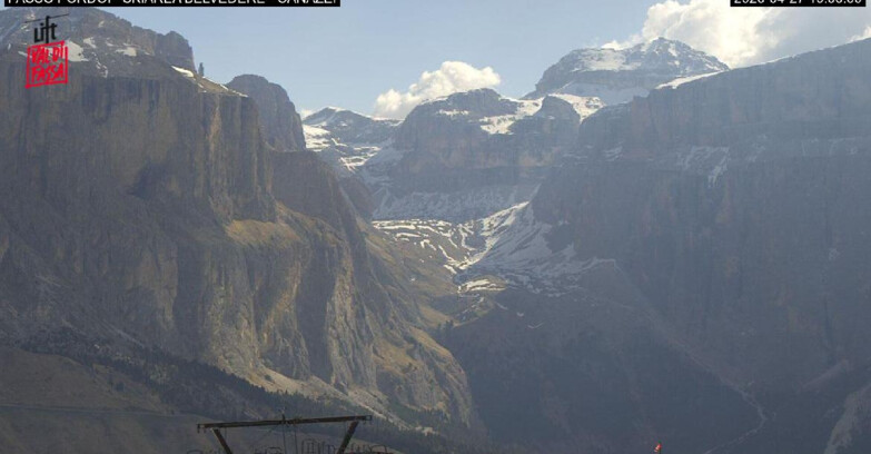 Webcam Campitello-Mazzin-Col Rodella - Canazei - Belvedere - Skiarea Belvedere