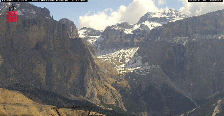 Webcam Campitello-Mazzin-Col Rodella - Canazei - Belvedere - Skiarea Belvedere