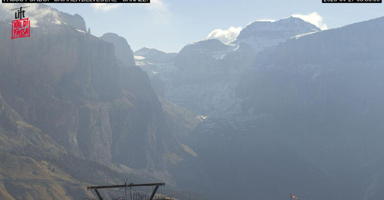 Webcam Campitello-Mazzin-Col Rodella - Canazei - Belvedere - Skiarea Belvedere