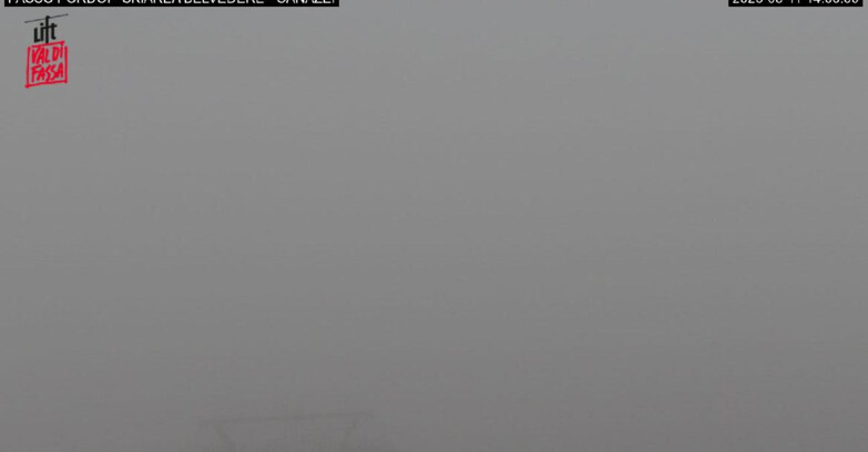Webcam Campitello-Mazzin-Col Rodella - Canazei - Belvedere - Skiarea Belvedere