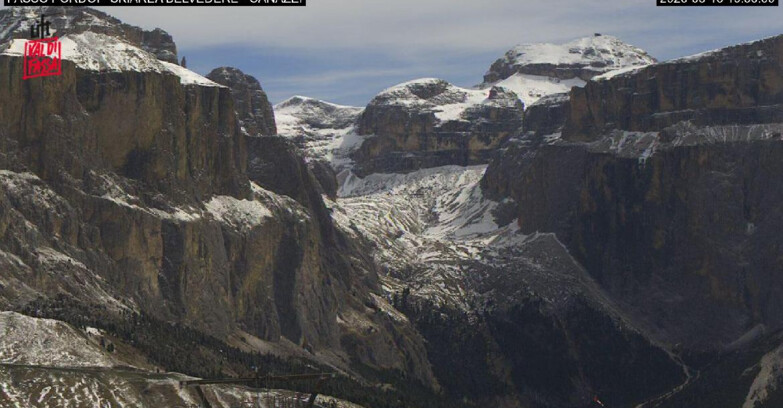Webcam Campitello-Mazzin-Col Rodella - Canazei - Belvedere - Skiarea Belvedere