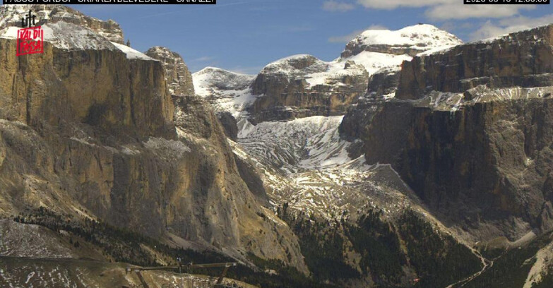 Webcam Campitello-Mazzin-Col Rodella - Canazei - Belvedere - Skiarea Belvedere