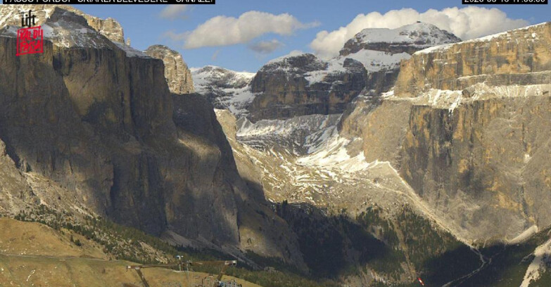 Webcam Campitello-Mazzin-Col Rodella - Canazei - Belvedere - Skiarea Belvedere