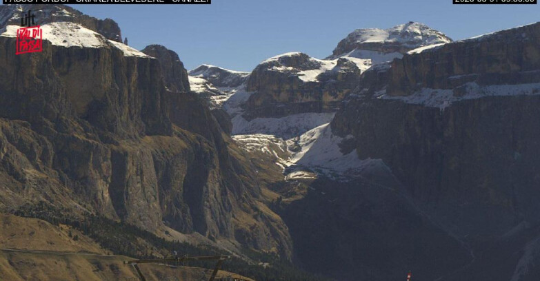 Webcam Campitello-Mazzin-Col Rodella - Canazei - Belvedere - Skiarea Belvedere