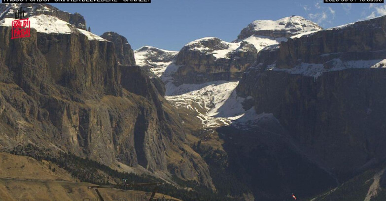 Webcam Campitello-Mazzin-Col Rodella - Canazei - Belvedere - Skiarea Belvedere