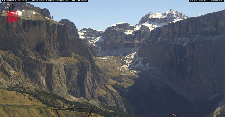 Webcam Campitello-Mazzin-Col Rodella - Canazei - Belvedere - Skiarea Belvedere