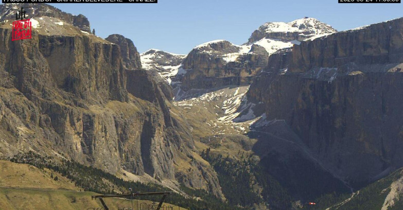 Webcam Campitello-Mazzin-Col Rodella - Canazei - Belvedere - Skiarea Belvedere