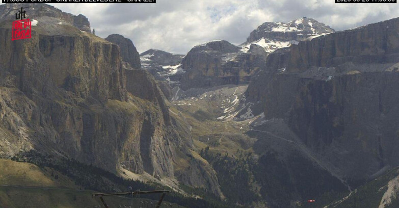 Webcam Campitello-Mazzin-Col Rodella  - Canazei - Belvedere - Skiarea Belvedere