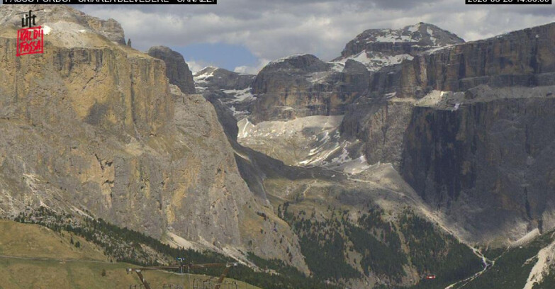 Webcam Campitello-Mazzin-Col Rodella  - Canazei - Belvedere - Skiarea Belvedere