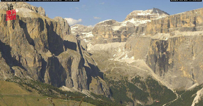 Webcam Campitello-Mazzin-Col Rodella  - Canazei - Belvedere - Skiarea Belvedere