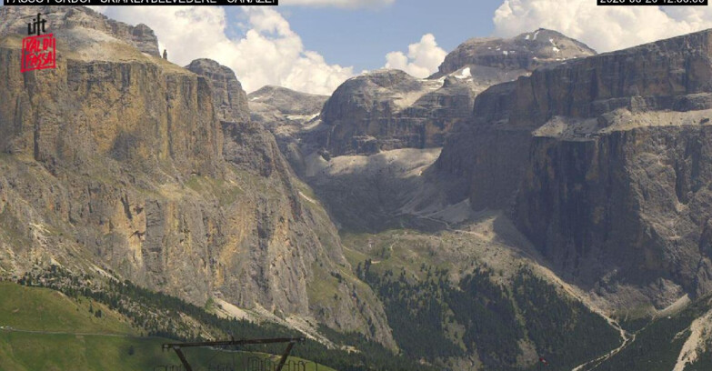 Webcam Campitello-Mazzin-Col Rodella - Canazei - Belvedere - Skiarea Belvedere