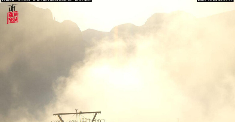 Webcam Campitello-Mazzin-Col Rodella - Canazei - Belvedere - Skiarea Belvedere