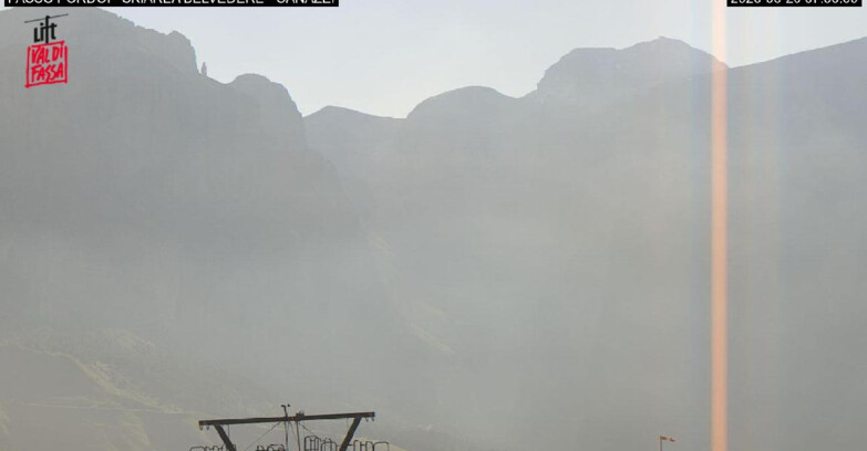 Webcam Campitello-Mazzin-Col Rodella - Canazei - Belvedere - Skiarea Belvedere