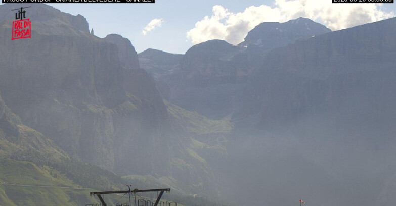 Webcam Campitello-Mazzin-Col Rodella - Canazei - Belvedere - Skiarea Belvedere