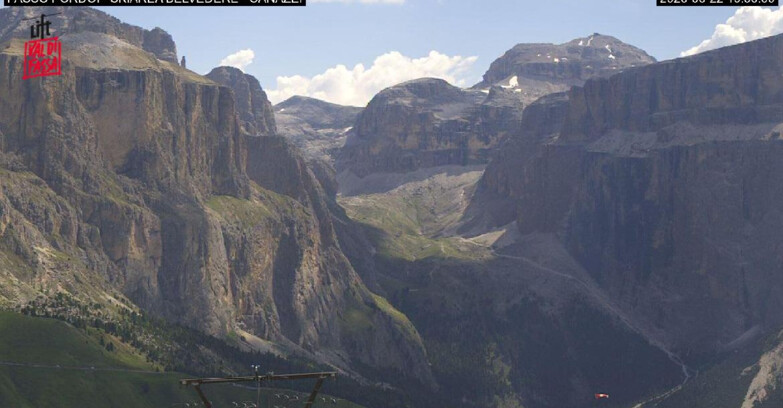 Webcam Campitello-Mazzin-Col Rodella  - Canazei - Belvedere - Skiarea Belvedere