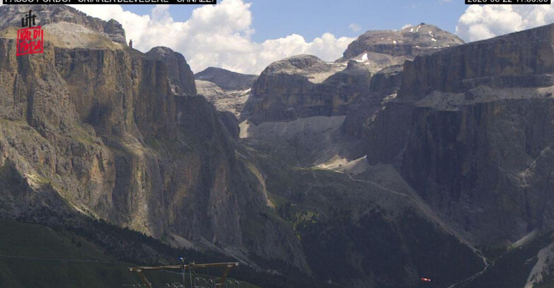Webcam Campitello-Mazzin-Col Rodella  - Canazei - Belvedere - Skiarea Belvedere