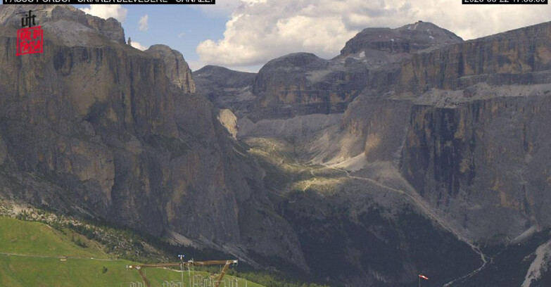 Webcam Campitello-Mazzin-Col Rodella  - Canazei - Belvedere - Skiarea Belvedere
