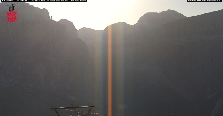 Webcam Campitello-Mazzin-Col Rodella - Canazei - Belvedere - Skiarea Belvedere