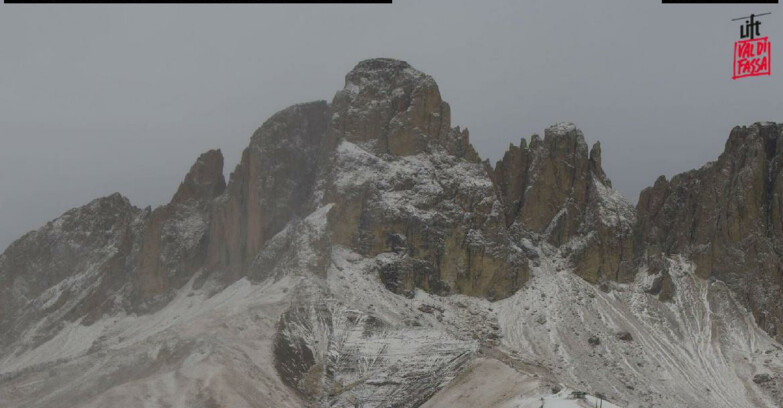 Webcam Кампителло-Маццин-Кол-Роделла  - Campitello di Fassa - Col Rodella - Gruppo del Sassolungo