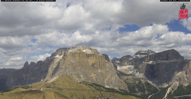 Webcam Campitello-Mazzin-Col Rodella  - Canazei - Passo Pordoi - Sass Pordoi