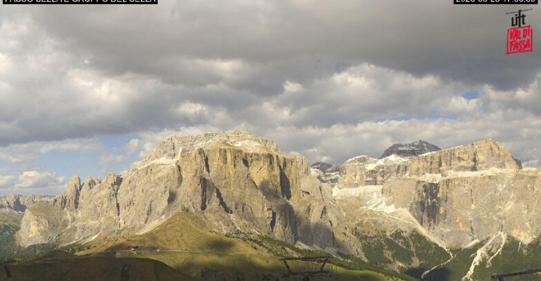 Webcam Campitello-Mazzin-Col Rodella  - Canazei - Passo Pordoi - Sass Pordoi