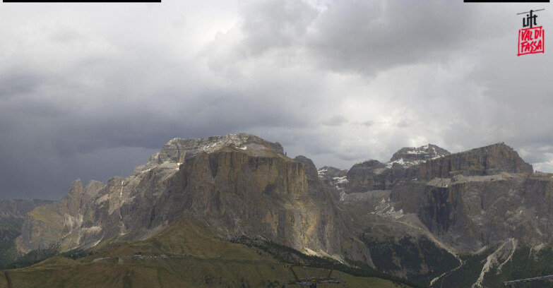 Webcam Campitello-Mazzin-Col Rodella - Canazei - Passo Pordoi - Sass Pordoi