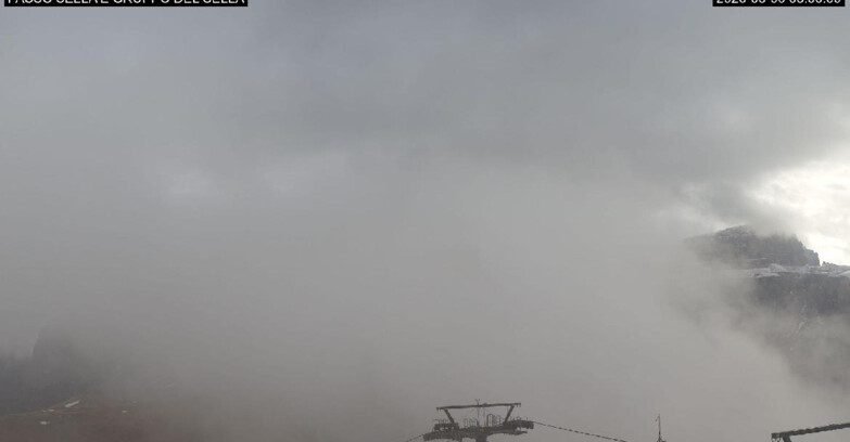 Webcam Campitello-Mazzin-Col Rodella  - Canazei - Passo Pordoi - Sass Pordoi
