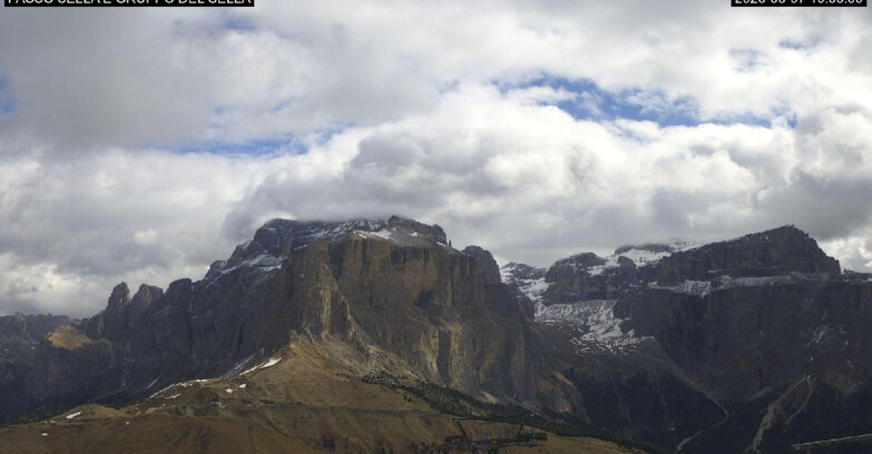 Webcam Campitello-Mazzin-Col Rodella  - Canazei - Passo Pordoi - Sass Pordoi