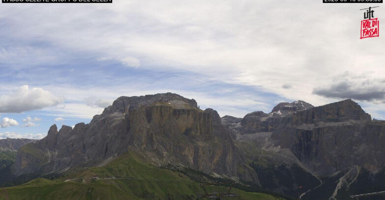 Webcam Campitello-Mazzin-Col Rodella  - Canazei - Passo Pordoi - Sass Pordoi