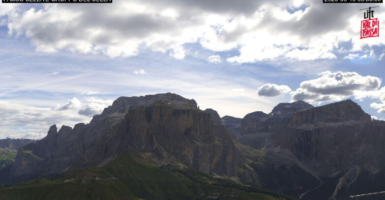 Webcam Campitello-Mazzin-Col Rodella  - Canazei - Passo Pordoi - Sass Pordoi