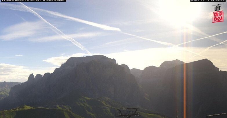 Webcam Campitello-Mazzin-Col Rodella  - Canazei - Passo Pordoi - Sass Pordoi