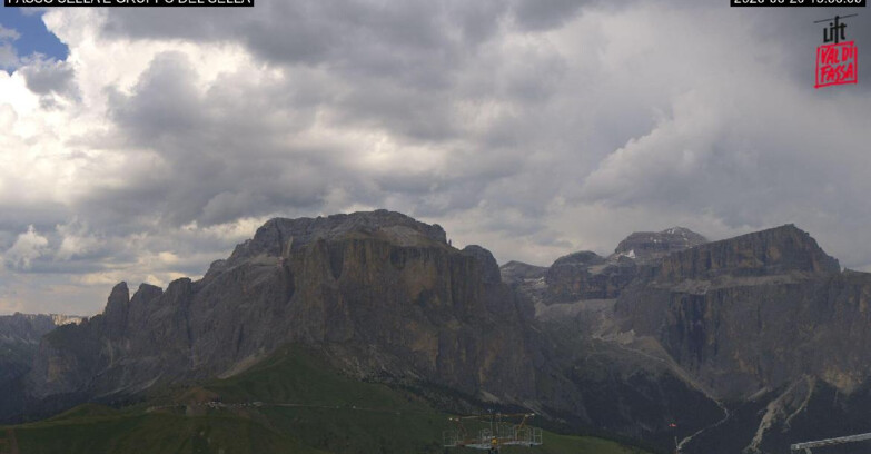 Webcam Campitello-Mazzin-Col Rodella - Canazei - Passo Pordoi - Sass Pordoi