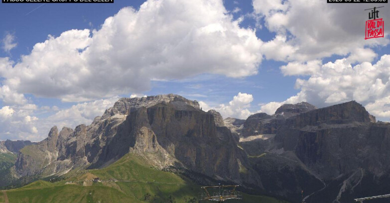 Webcam Campitello-Mazzin-Col Rodella - Canazei - Passo Pordoi - Sass Pordoi