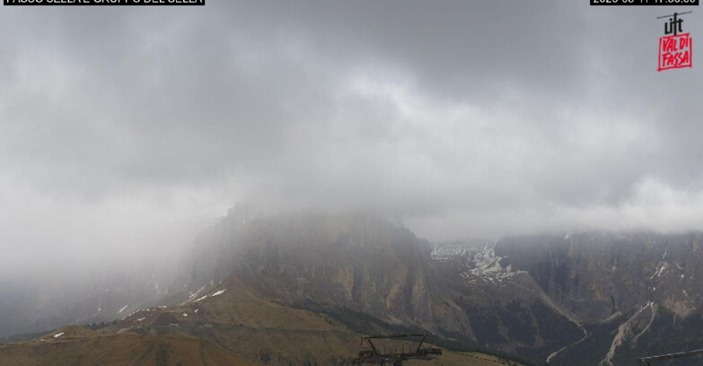 Webcam Кампителло-Маццин-Кол-Роделла  - Campitello di Fassa - Canazei - Gruppo del Sella