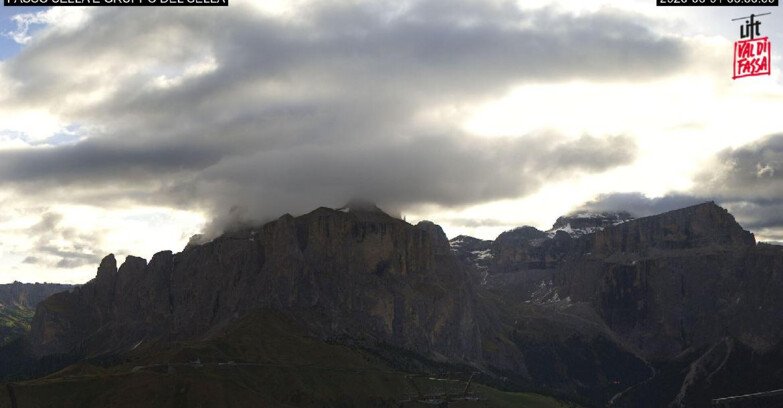 Webcam Campitello-Mazzin-Col Rodella  - Campitello di Fassa - Canazei - Gruppo del Sella