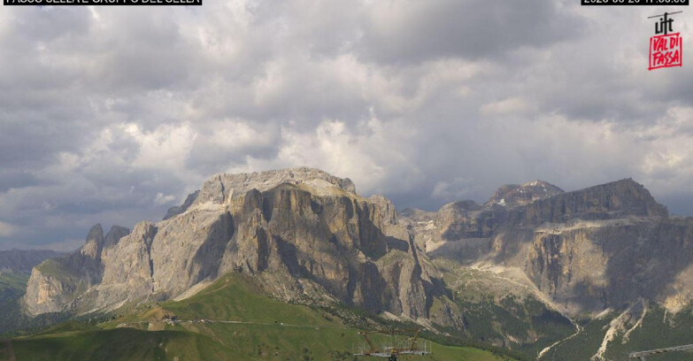 Webcam Кампителло-Маццин-Кол-Роделла  - Campitello di Fassa - Canazei - Gruppo del Sella