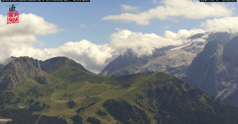 Webcam Campitello-Mazzin-Col Rodella - Canazei - Marmolada