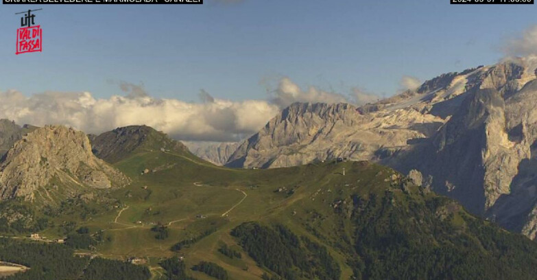 Webcam Campitello-Mazzin-Col Rodella - Canazei - Marmolada