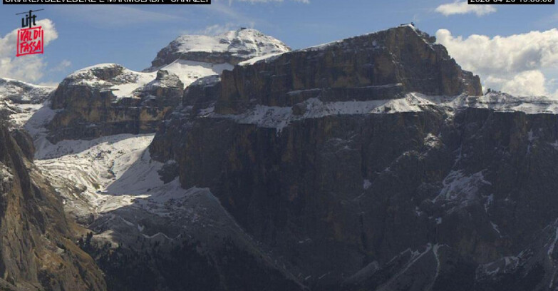 Webcam Campitello-Mazzin-Col Rodella - Canazei - Marmolada