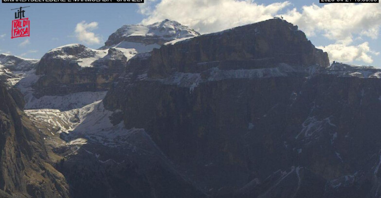Webcam Campitello-Mazzin-Col Rodella - Canazei - Marmolada