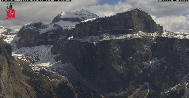 Webcam Campitello-Mazzin-Col Rodella  - Canazei - Marmolada