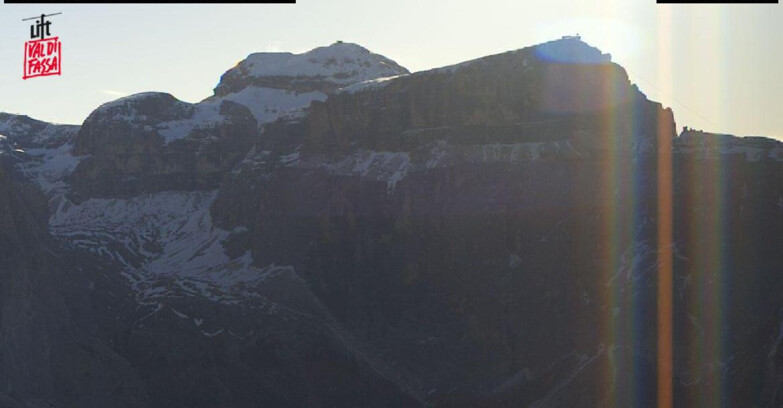 Webcam Campitello-Mazzin-Col Rodella - Canazei - Marmolada