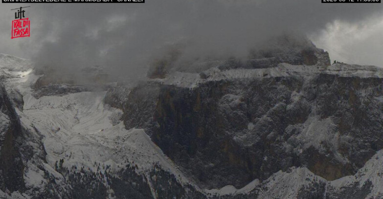 Webcam Campitello-Mazzin-Col Rodella  - Canazei - Marmolada