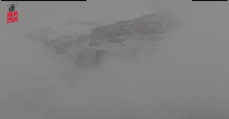 Webcam Campitello-Mazzin-Col Rodella - Canazei - Marmolada
