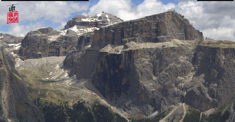 Webcam Campitello-Mazzin-Col Rodella  - Canazei - Marmolada