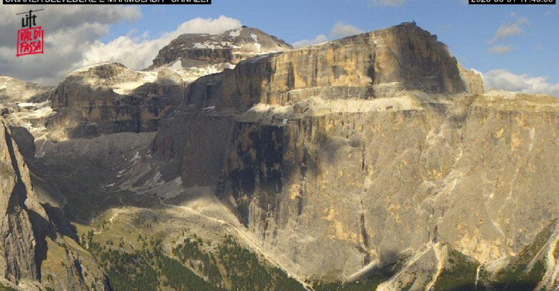 Webcam Campitello-Mazzin-Col Rodella  - Canazei - Marmolada