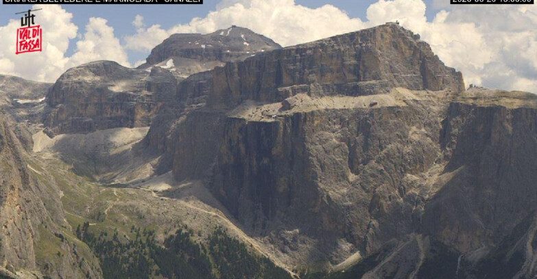 Webcam Campitello-Mazzin-Col Rodella - Canazei - Marmolada