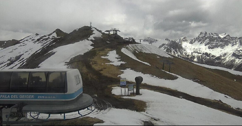 Webcam Pozza di Fassa-Aloch-Buffaure  - Col de Valvacin - Stazione a Monte